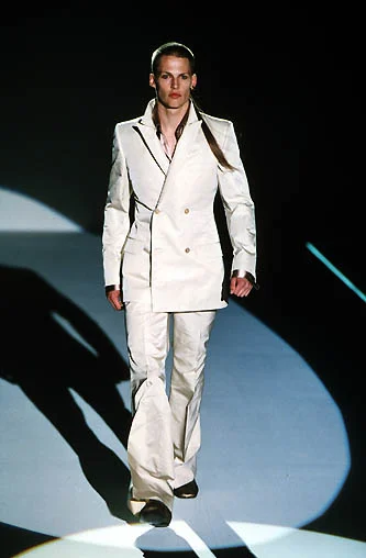 Look 19